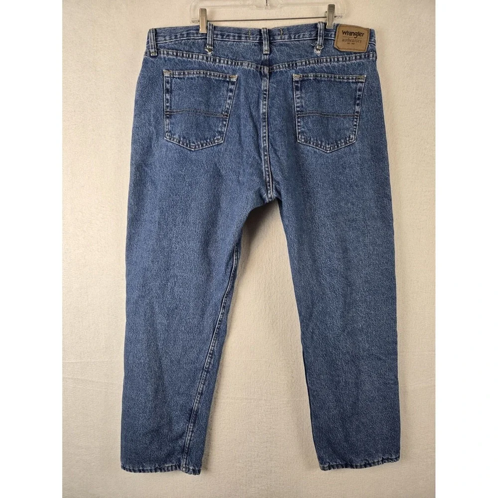Wrangler Authentics Mens Fleece Jeans Size 42 x 30 Blue Denim 100% Cotton